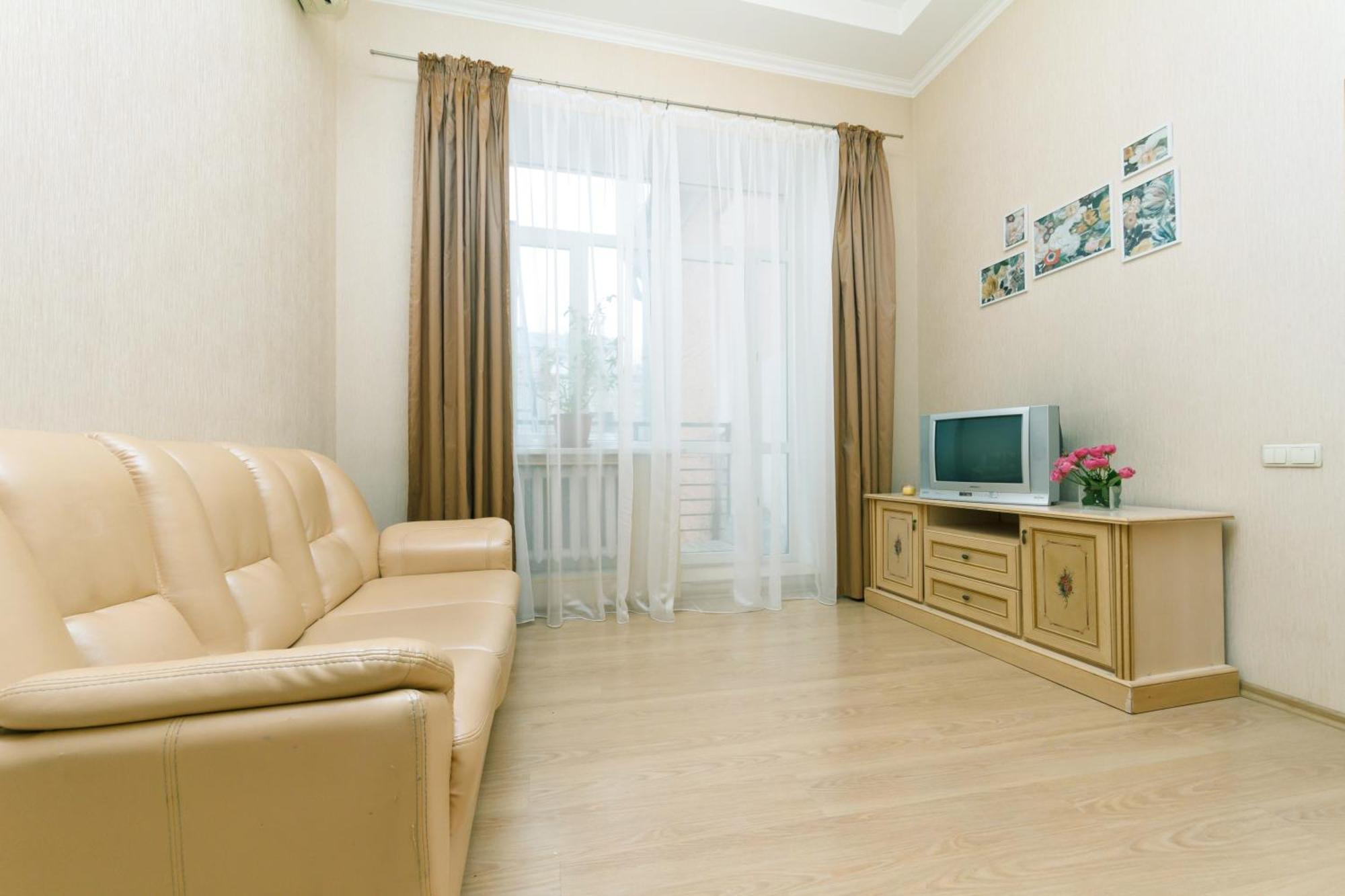 Apartment Baseina Khreschatyk Κίεβο Εξωτερικό φωτογραφία